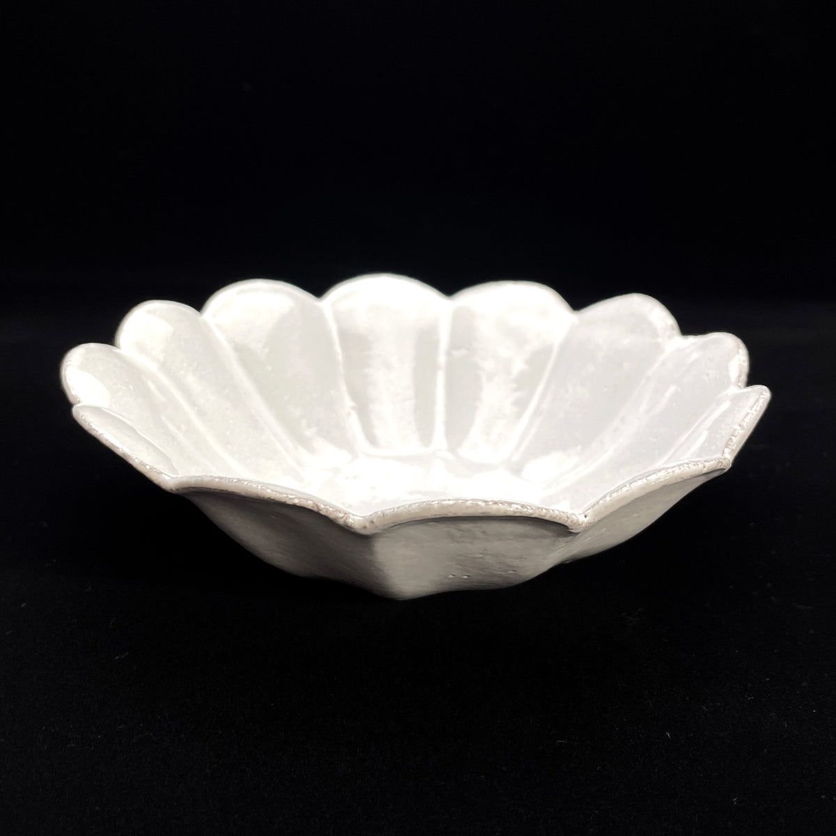 アスティエ・ド・ヴィラットマーガレット小鳥のフルーツボウル Astier de Villatte マーガレット・鳥のフルーツボウル – Blanc